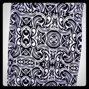 LulaRoe Cassie skirt -Size Large! Like New!